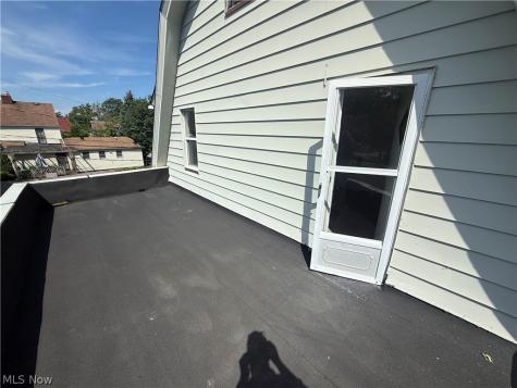 3012 Albion Road Cleveland OH 44120