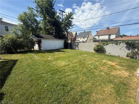 3012 Albion Road Cleveland OH 44120