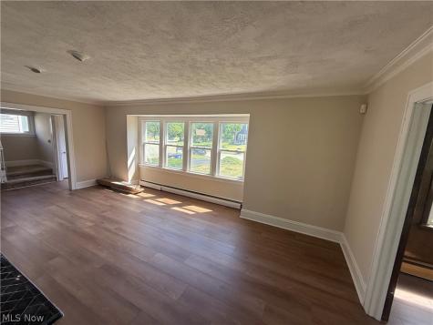 3012 Albion Road Cleveland OH 44120