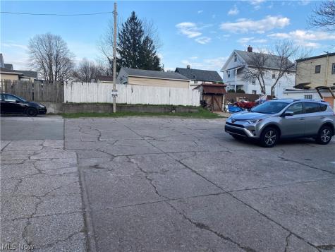 4435 State Road Cleveland OH 44109