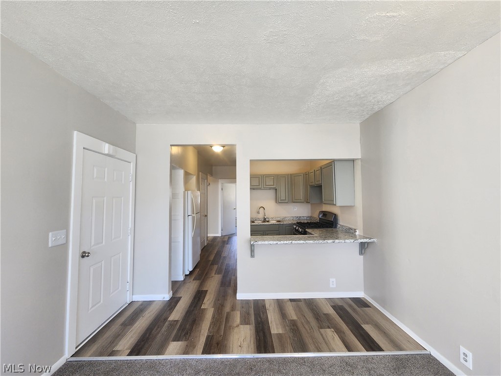 2063 W 104th Street Cleveland OH 44102