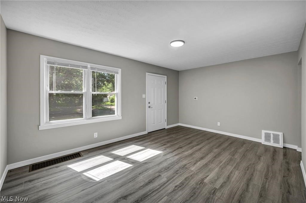 1291 Hardesty Boulevard Akron OH 44320