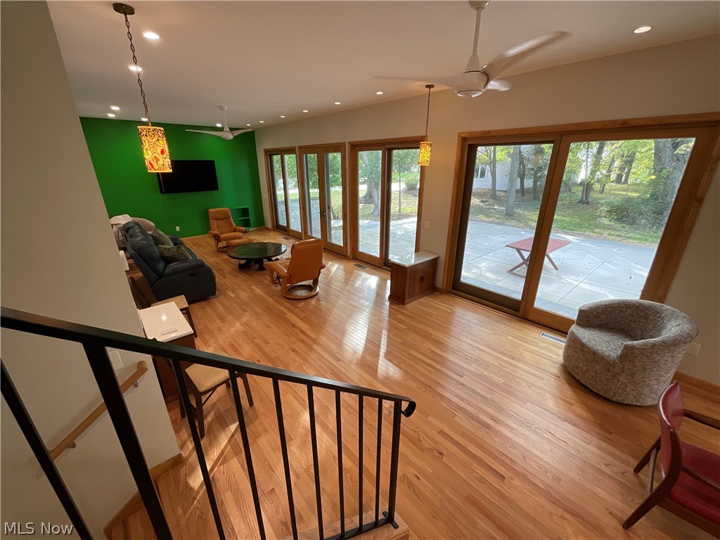 31 Minnewawa Drive Timberlake OH 44095