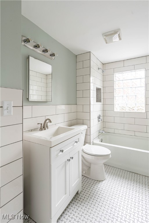 2164 Oakdale Road Cleveland Heights OH 44118