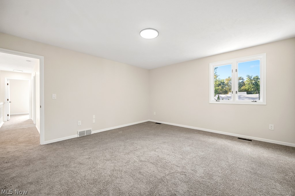 1072 Valley Creek Drive Eastlake OH 44095