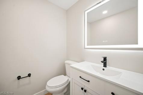 1072 Valley Creek Drive Eastlake OH 44095