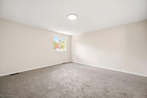 1072 Valley Creek Drive Eastlake OH 44095