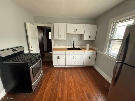 3540 E 154 Street Cleveland OH 44120