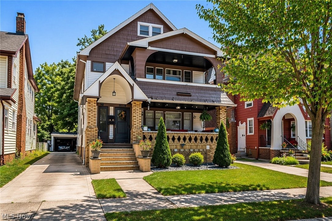 2287 Ogontz Avenue Lakewood OH 44107