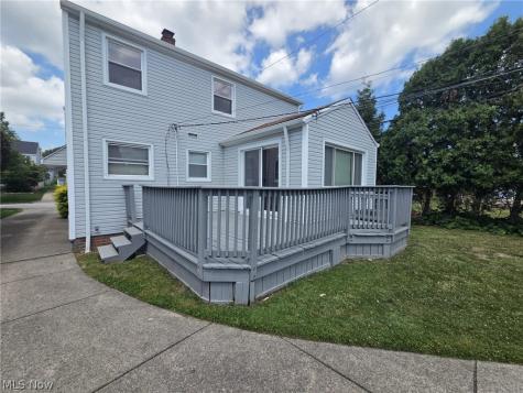 2413 Elmdale Road University Heights OH 44118