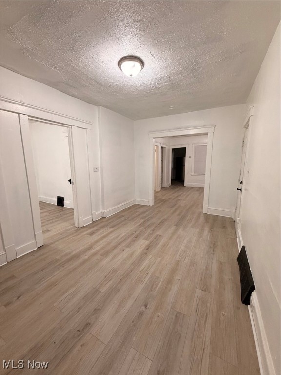 10512 Greenlawn Avenue Cleveland OH 44108