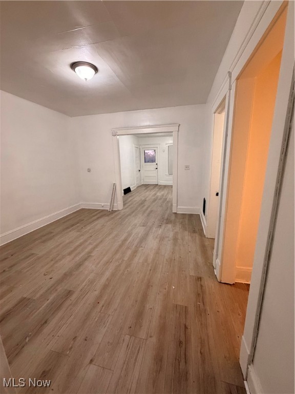 10512 Greenlawn Avenue Cleveland OH 44108