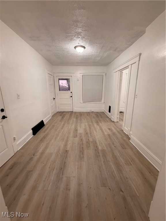 10512 Greenlawn Avenue Cleveland OH 44108