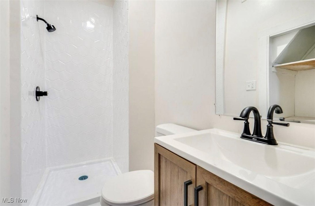 6701 Gertrude Avenue Cleveland OH 44105