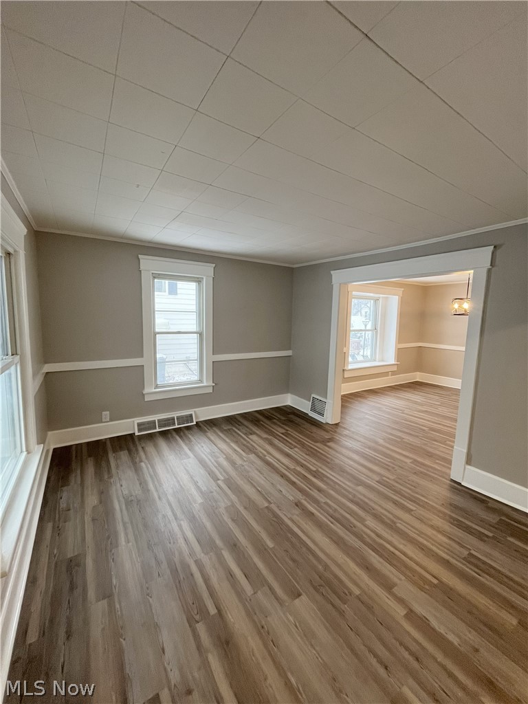 2110 12th Street SW Akron OH 44314