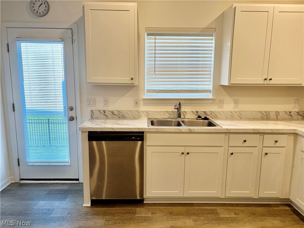 677 Crossings Lane Akron OH 44320