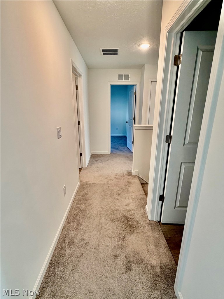 677 Crossings Lane Akron OH 44320