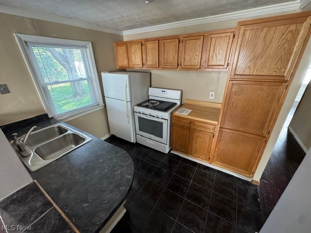 1532 Genesee Road South Euclid OH 44121