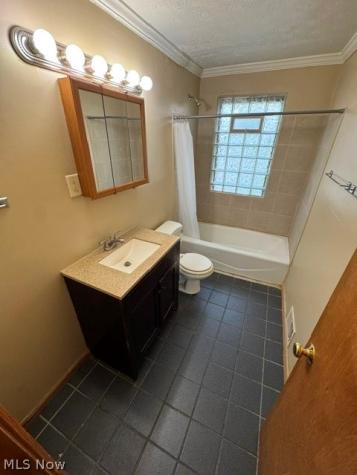 1532 Genesee Road South Euclid OH 44121