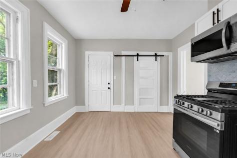 1344 E 112th Street Cleveland OH 44106