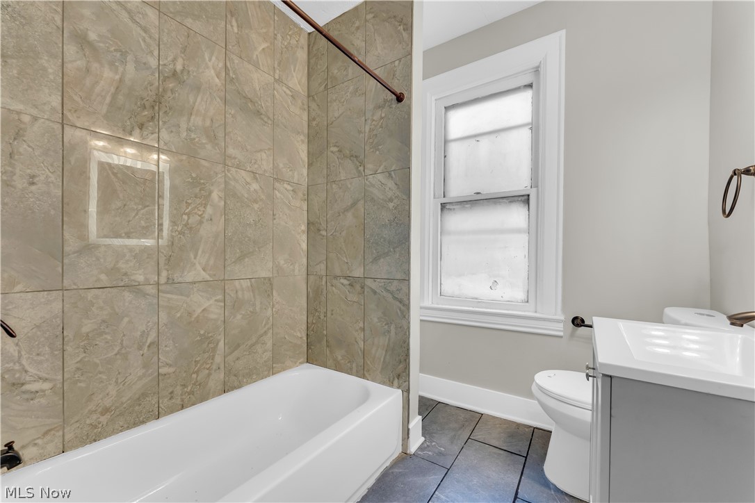 1344 E 112th Street Cleveland OH 44106