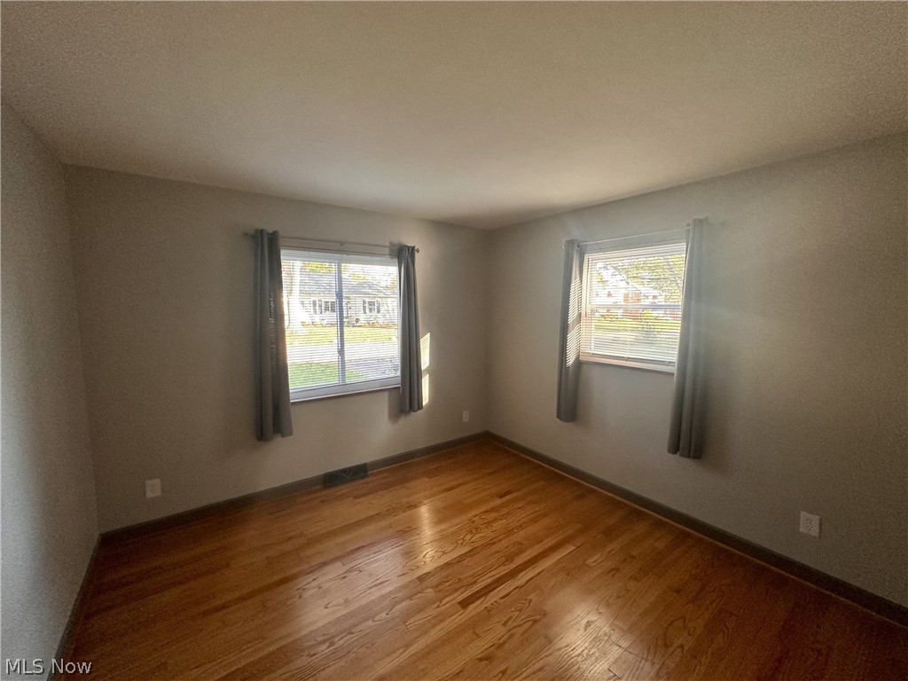 114 Greencrest Terrace Akron OH 44313