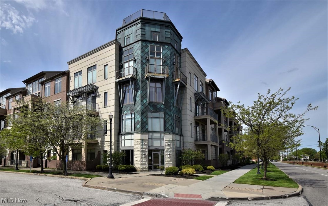 16800 Van Aken Shaker Heights OH 44120