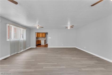 5606 Theota Avenue Parma OH 44129