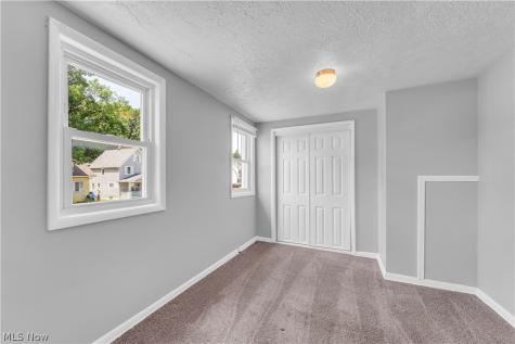 5606 Theota Avenue Parma OH 44129