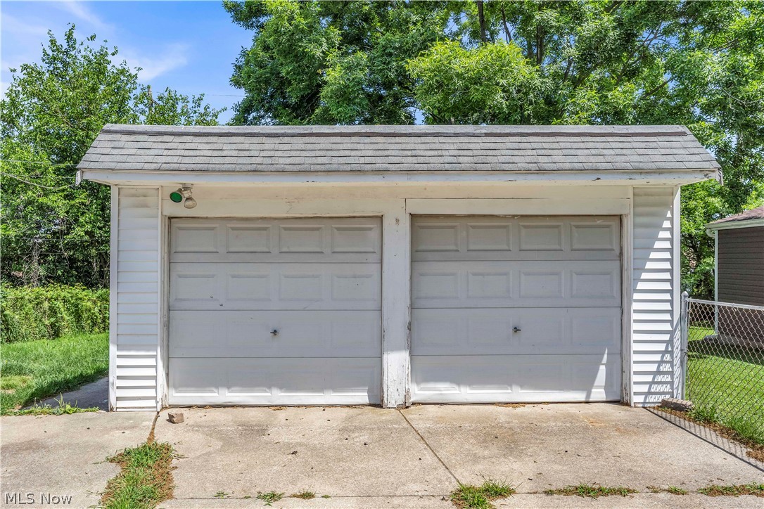 5606 Theota Avenue Parma OH 44129