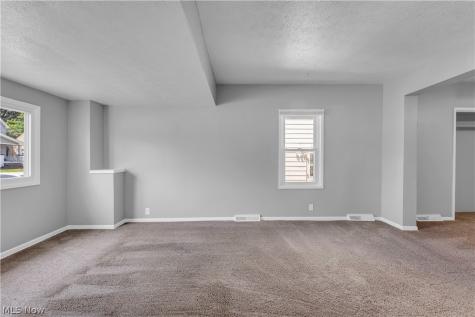 5606 Theota Avenue Parma OH 44129