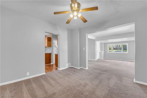 5606 Theota Avenue Parma OH 44129