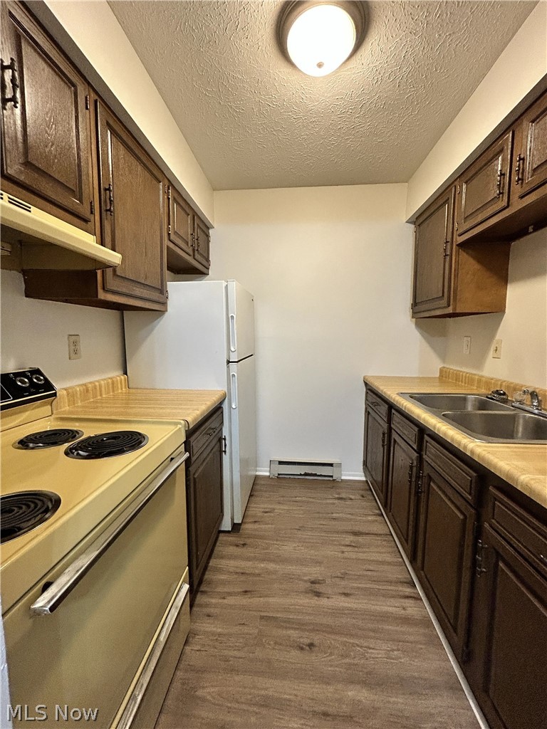 200 Fernwood Road Wintersville OH 43953
