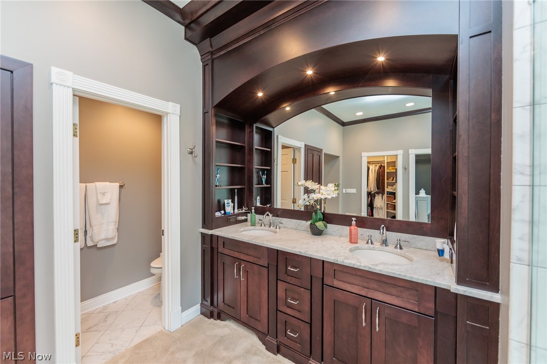 30 Cableknoll Lane Moreland Hills OH 44022