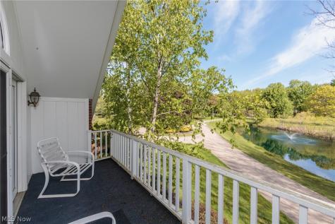 30 Cableknoll Lane Moreland Hills OH 44022