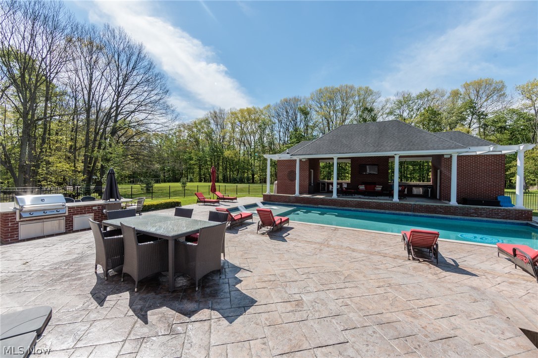 30 Cableknoll Lane Moreland Hills OH 44022