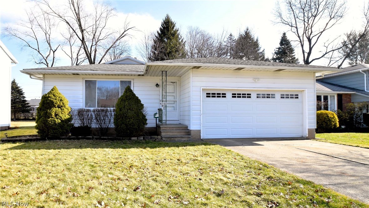 6545 Arbordale Solon OH 44139