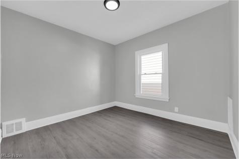 8341 Garfield Boulevard Garfield Heights OH 44125