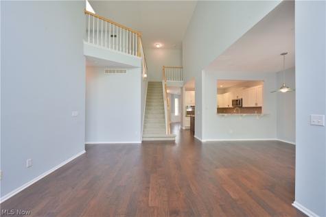 29465 Hummingbird Circle Westlake OH 44145