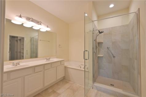 29465 Hummingbird Circle Westlake OH 44145