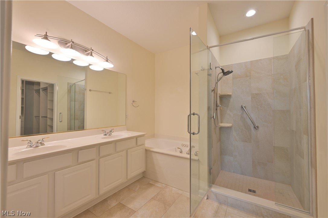 29465 Hummingbird Circle Westlake OH 44145