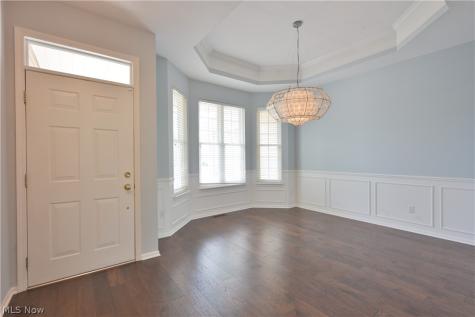 29465 Hummingbird Circle Westlake OH 44145