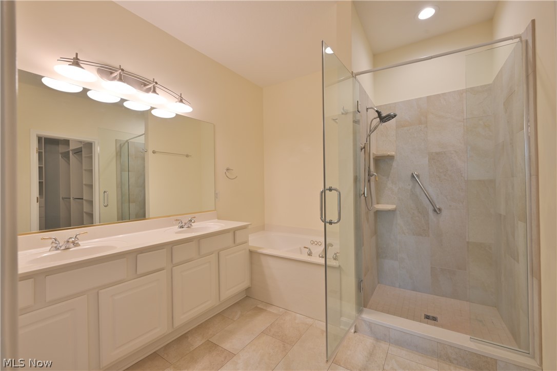 29465 Hummingbird Circle Westlake OH 44145