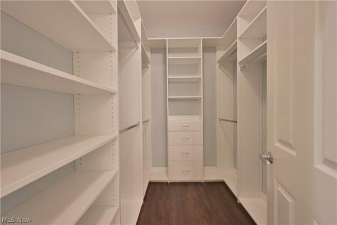 29465 Hummingbird Circle Westlake OH 44145