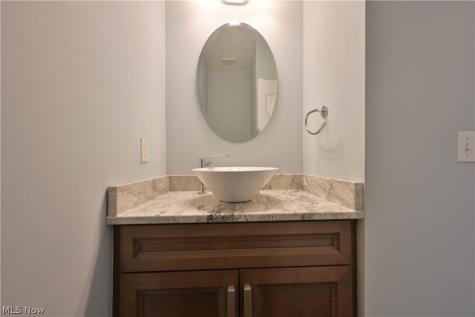 29465 Hummingbird Circle Westlake OH 44145