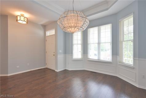 29465 Hummingbird Circle Westlake OH 44145
