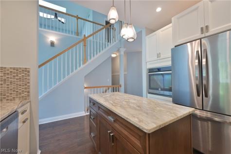 29465 Hummingbird Circle Westlake OH 44145