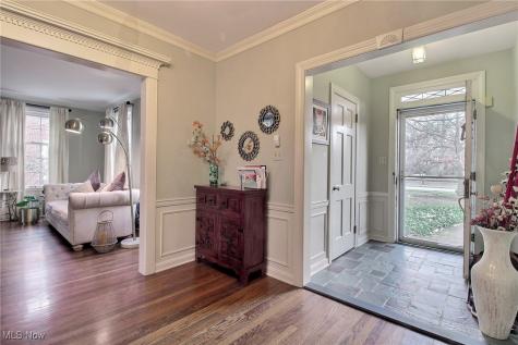 14575 Shaker Boulevard Shaker Heights OH 44120