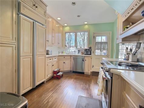 14575 Shaker Boulevard Shaker Heights OH 44120