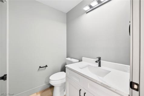 1348 W 78th Street Cleveland OH 44102